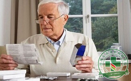 不同年龄段的银屑病患者受了什么害？