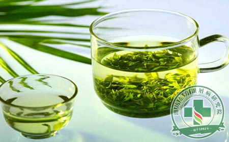 绿茶红茶乌龙茶，银屑病护理吉祥三宝